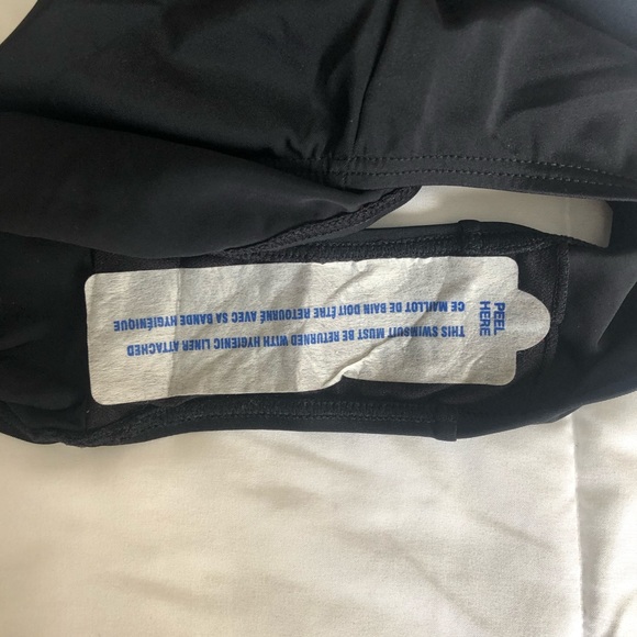 Unow swimsuit - Picture 5 of 5